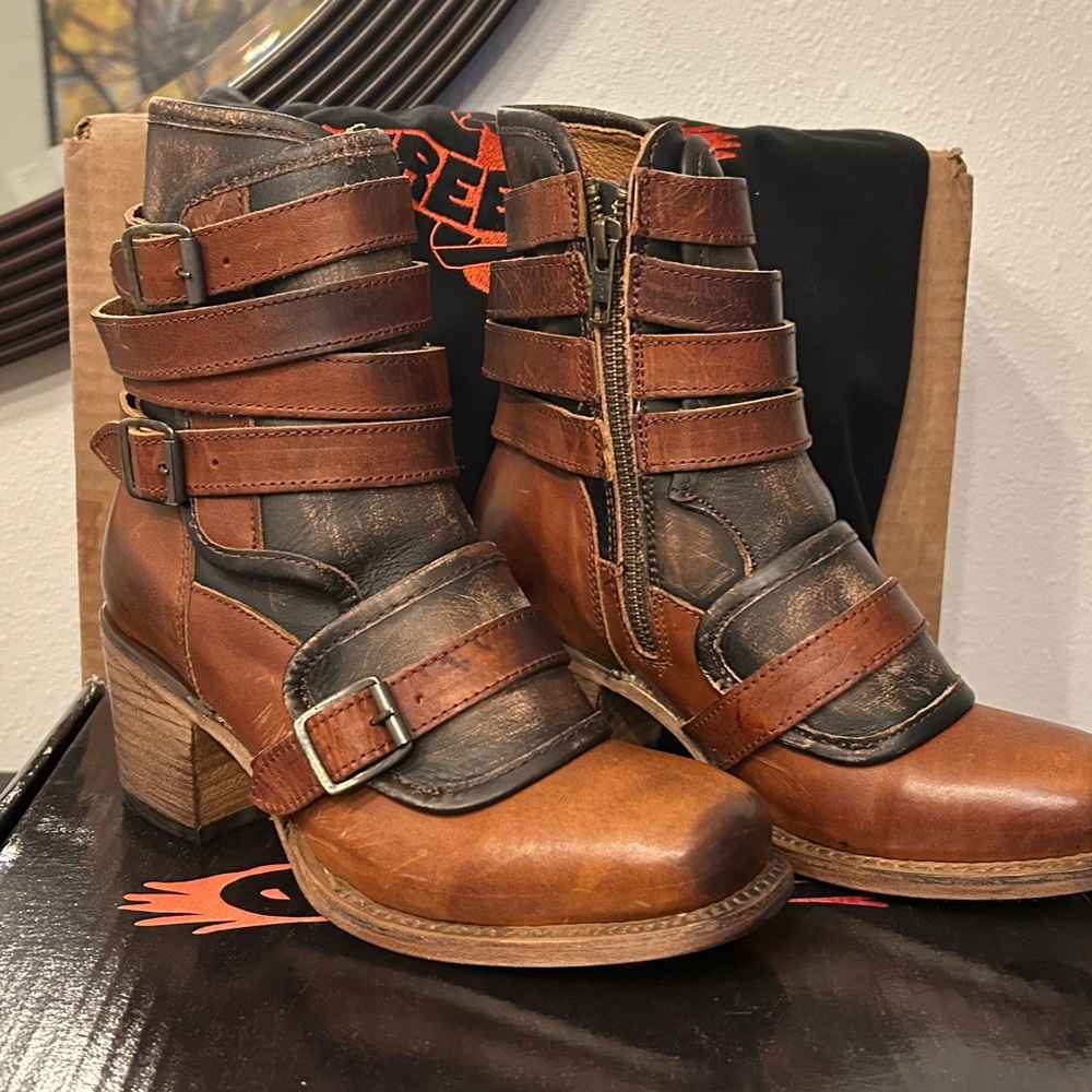 NWT FREEBIRD “DARLIN” Boots in Cognac |Size 6 🔥PRICE FIRM 🔥 - Picture 10 of 16